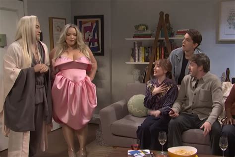 SNL fans in disbelief over internet star’s cameo opposite ...